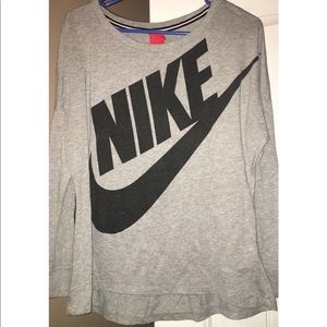 Nike long sleeve T-shirt